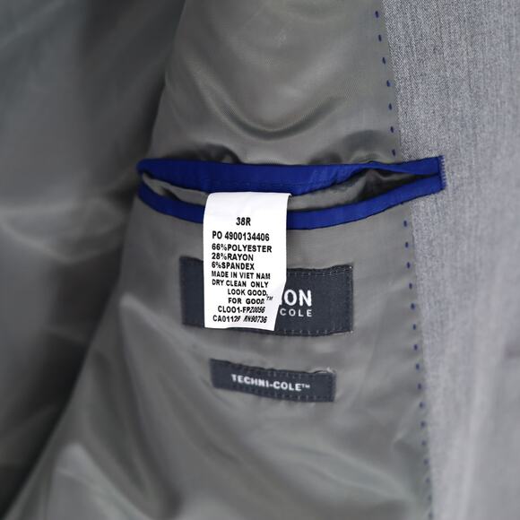 Kenneth Cole Reaction Men's Light Grey Techni-Cole Clooney Slim Blazer Size 38R - Picture 7 of 8